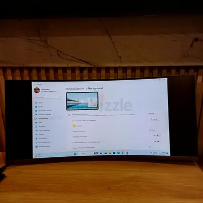 Samsung 34 Premium Curved Monitor multi-tasking Comfort LC34H890WGUXEN Bezel Broken