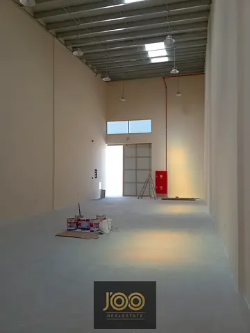 6 Warehouse Complex | Al Jurf Industrial Ajman | 3,000 Sqft Area | Mezzanine Possible | Price 150k
