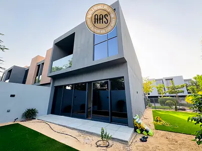 Corner Unit Spacious 3 Bedroom Villa in Masaar 135K