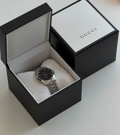 Gucci G timeless golden bees watch 38mm