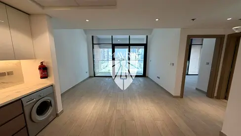 Amazing Location I Well Maintained I Good Deal
