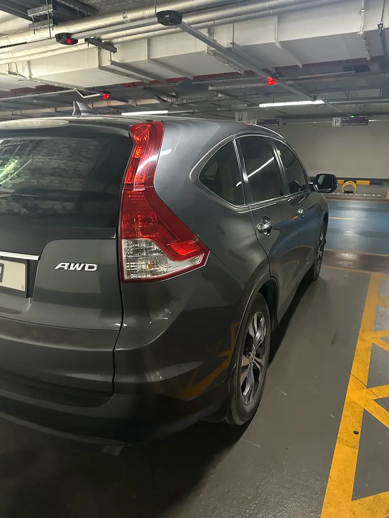 Honda CR-V 2012 — photo 1 of 5