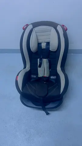 Used convertible infant car seat with 5-point harness - good condition