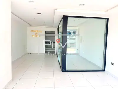 Retail Shop I Easy Access To Metro I Tenanted