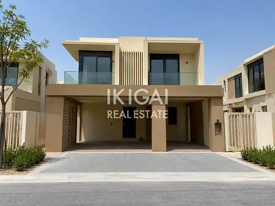 Large Layout | Move in June | Maid & Driver Room