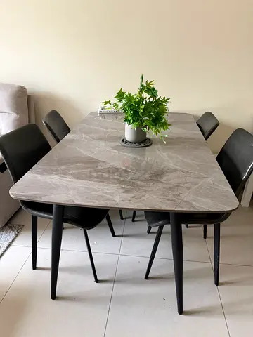 Modern rectangular dining table with 5 chairs - marble effect top