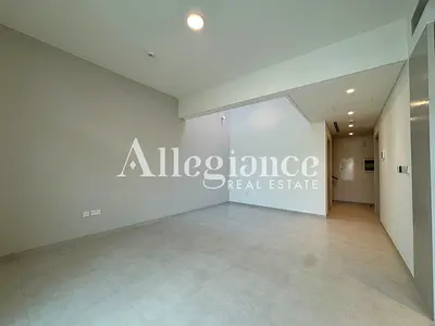 3 Bedroom + M Villa | Prime Location | Good Deal