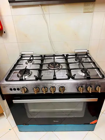 MIDEA COOKING RANGE 5 BURNER