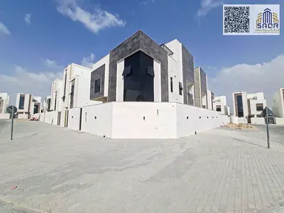 Corner villa on two streets, two floors and a roof terrace / Registration fees included / Freehold for all nationalities / Easy monthly installments
