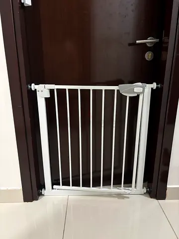 Baby barrier