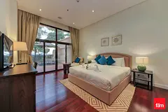 GROUND FLOOR / HUGE LAYOUT / SEA VIEW TERRACE