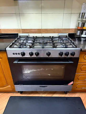 5 Burner Gas Stove