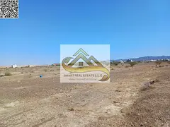 residential land for sale in Manama 14 near road