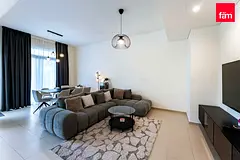 Single Row | Pool &amp; Park View | Vacating May 26