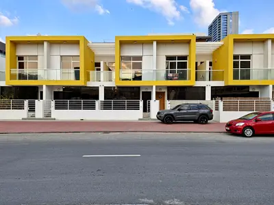 ELEGANT 3 BR TOWNHOUSE ON RENT | READY TO MOVE IN |VACANT|