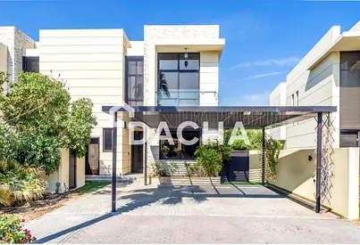 Upgraded | THL Layout | 3 BHK+Maids