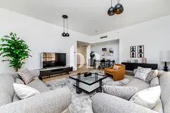 Marina &amp; Sea View | Fully Furnished | Upgraded