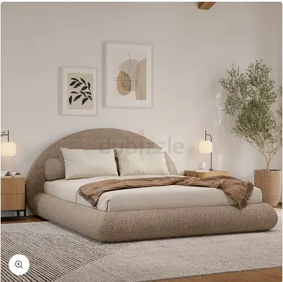 Beige Curved Upholstered Platform Bed – Queen Size, Modern Minimalist