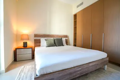 Lagoon Access l Community View l Spacious unit
