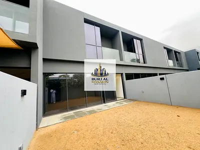 Luxury 2BR TH || Great amenities || Available for rent