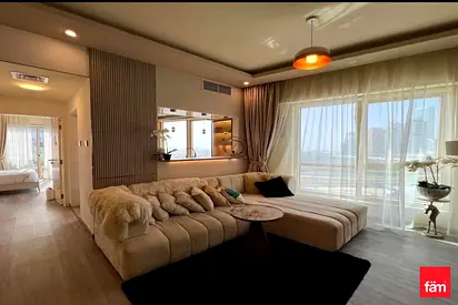 Luxurious| Upgraded | Fully Furnished