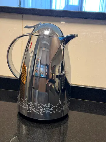 Tea Flask in excellent condition
