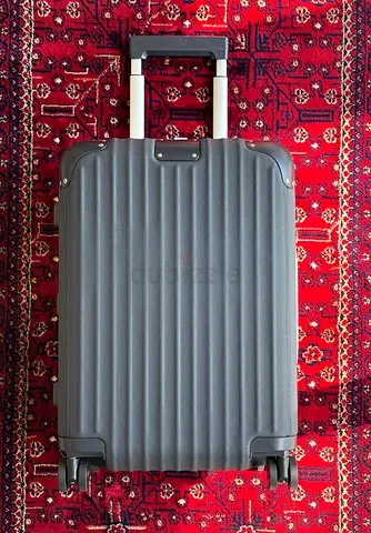 Rimowa Distinct cabin suitcase