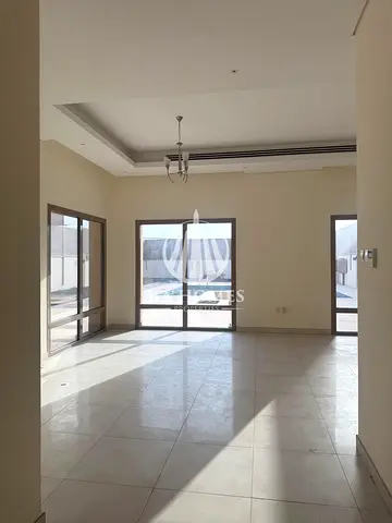 فلل مستقلة بمساحات واسعة وغرف ماستر/تملك للعرب فقط