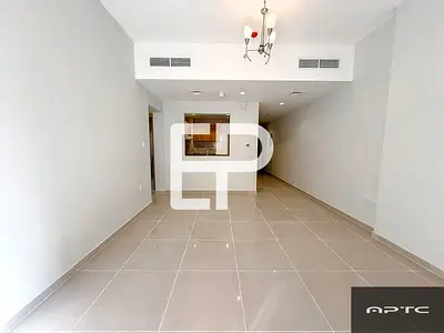 Spacious 1BR | Ready To Move | Prime Iocation