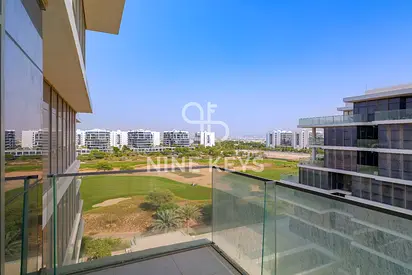 Vacant | Stunning Golf Views