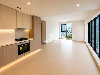 GOLF VIEW | STUNNING 1 BEDROOM | PRIME LOCATION