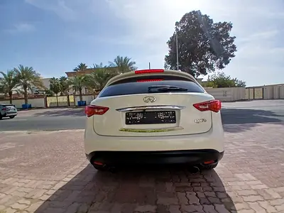 صورة 5 لـ 2015 Infiniti QX70