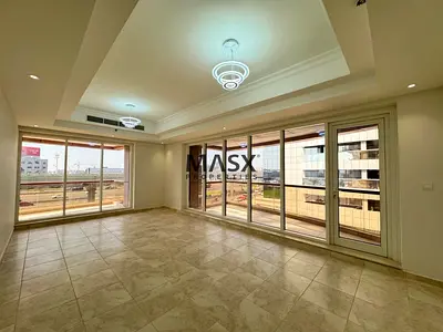 High Floor | Chiller Free | Close to Metro | Ready to Move