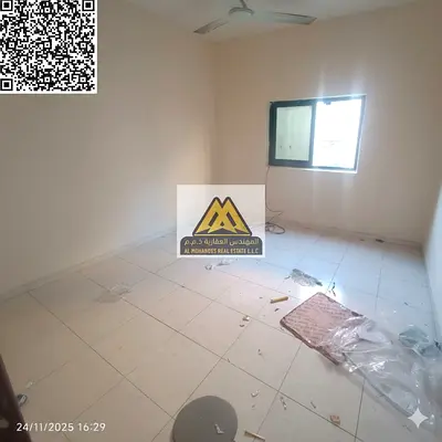 One bedroom and living room in Al Nakheel 2, with a balcony. Price: 25,000 (currency unspecified) payable in 6 installments. Security deposit: 2,000 (