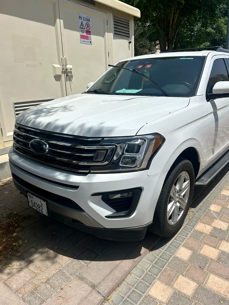Ford Expedition 2021 — photo 1 of 13