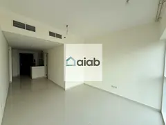 Semi Furnished | Golf Course Facing | Vacant