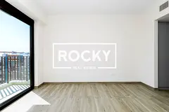 SPACIOUS 1 BEDROOM | L-SHAPE BALCONY | NO MAINTENANCE FEES — 3