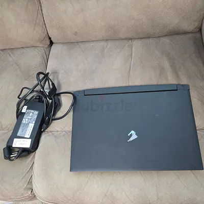 Gigabyte Aorus Gaming Laptop (with charger) - NOT working MB issue; SSD, RAM etc like new