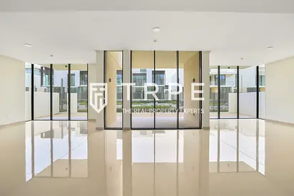 Modern Villa | Brand New | Ready to Move In