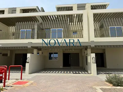 GENUINE RESALE | 3BR convert 4bed | SPACIOUS LAYOUT TH12 | UNFURNISHED | Back to Back | Near Hand o