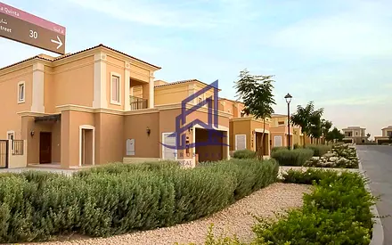 Family Townhouse | Single Row | Ready to Move