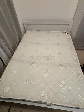 Single mattress in good condition - firm support