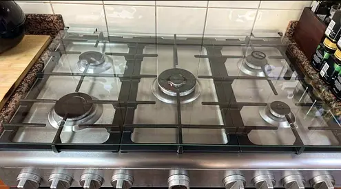 5-Burner Stainless Steel Gas Hob in Good Working Condition