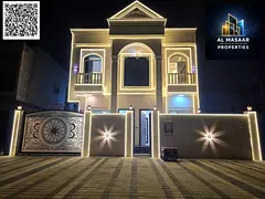 Classic design villa with 5 master bedrooms, excellent location on the main street, freehold ownersh