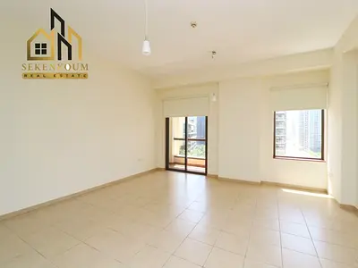 Unfurnished - Ready to move - Well kept apartment