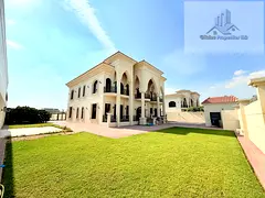 Exclusive Villa | Huge Garden | Covered Parking