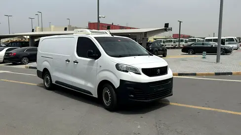 Peugeot Expert 2022 GCC Specs - Excellent Condition Commercial Van