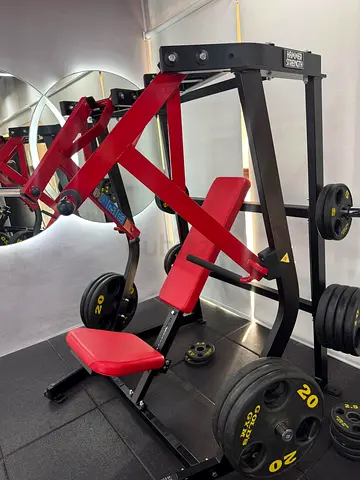HAMMER STRENGTH
ISO-LATERAL DECLINE