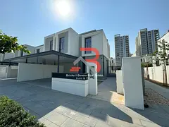 Corner Unit | Large Plot | Landscaped Garden
