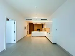 Premium 1 Bedroom Apartment | Brand New | Green View